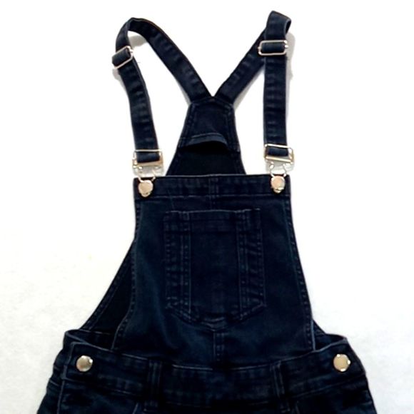 Ling Collection junior sz Lg black raw hem distressed overall shorts / - Picture 2 of 12